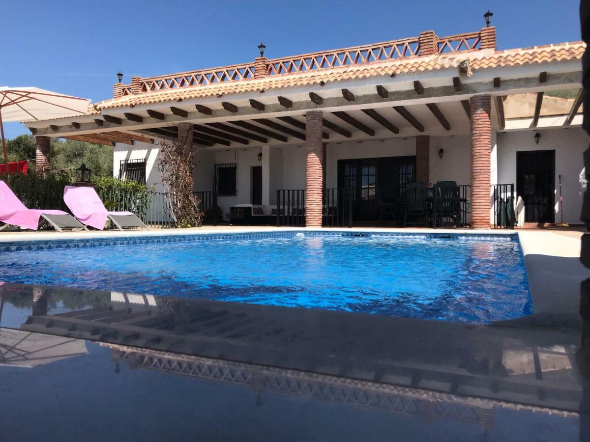 Villa Zahar Periana Exteriör bild